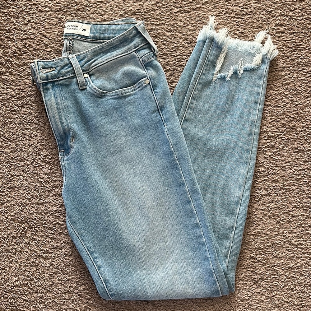 Like new!!Just Black Denim skinny Leg size 29